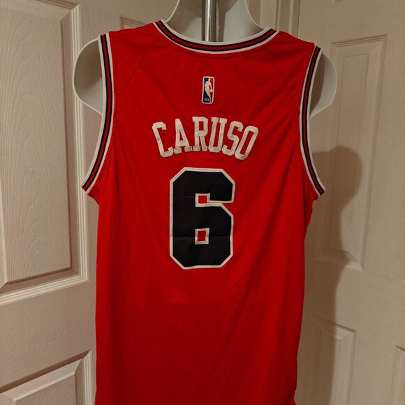 NIKE SWIMGMAN #6 ALEX CARUSO RED CHICAGO BULLS JERSEY SIZE 54 ZENNI - Picture 13 of 14